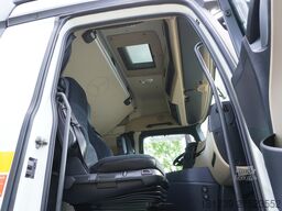 Mercedes-Benz Actros 1840 / NEW galvanized Tow truck