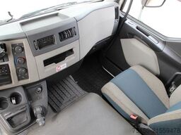 VOLVO FL 210 4x2 BL - Nr.: 418