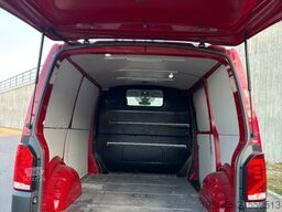 VW T6.1  2.0 TDI , Transporter Kasten FWD