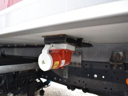 IVECO Eurocargo 140E28 E6 Tiefkühl Fleischbahnen