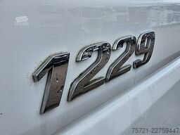 MERCEDES-BENZ ATEGO 1229 Lift Manual AC 6 Cil
