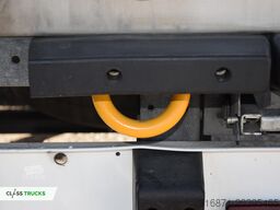 SCHMITZ CARGOBULL SKO FP 60 ThermoKing SLXi 300