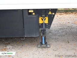 SCHMITZ CARGOBULL SKO FP 60 ThermoKing SLXi 300