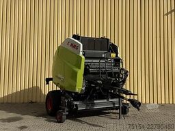 CLAAS Variant 385 RC Pro
