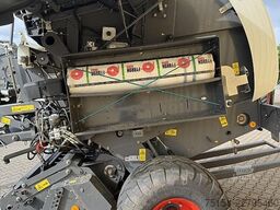 CLAAS Variant 385 RC Pro