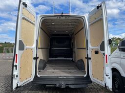 VW Crafter Kasten 35 L4H3 NAV AHK äden