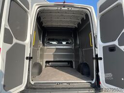 VW Crafter MIXTO 35 L3H3 NAV AHK äden