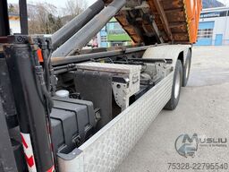 MAN TGA 28.410 6X2 Abrollkipper Kran PK 16502 18m
