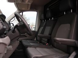 Volkswagen Crafter 35 2.0 TDI L3H3 AUT/ LED/ CAMERA/ ACC/ ...