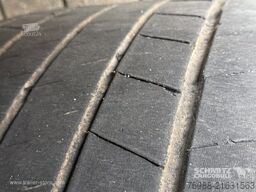 Schmitz Cargobull Curtainsider Mega