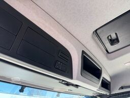 MERCEDES-BENZ AROCS 2844 6x4 Euro 6 Betonpumpe SERMAC 5Z33