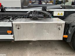 Volvo FM 330 Palfinger 14 Tonmeter Z-kraan Just 241.8...