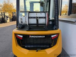 Jungheinrich TFG425s