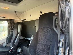 Mercedes-Benz Antos 2543 für Schmierstoff Pumpen 4xSchläuche