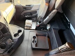 Mercedes-Benz Antos 2543 für Schmierstoff Pumpen 4xSchläuche