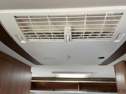 Euramobil Activa One 690 HB 6 Personen