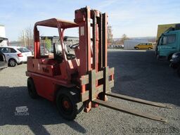 YALE YALE *Tragkraft 3.000 kg+Diesel*
