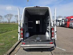 MERCEDES-BENZ SPRINTER 311 CDI AUT. L3H2