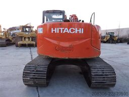 HITACHI ZX135