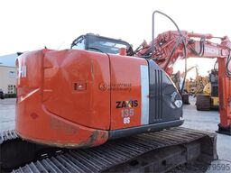 HITACHI ZX135