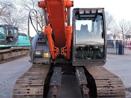 HITACHI ZX135