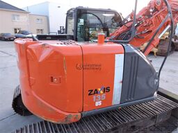 HITACHI ZX135
