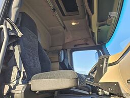 MERCEDES-BENZ ACTROS 1843