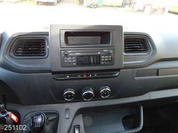 RENAULT Master 2.3 dCi 135 L3H3 -Kamera-