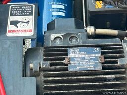 SCHMITZ CARGOBULL SCB*S2/Carrier Vector 1350 U /LBW