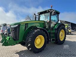 John Deere 8310R