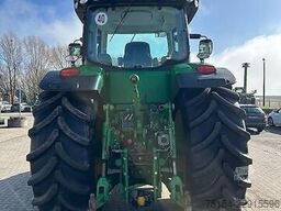 John Deere 8310R