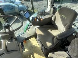 John Deere 8310R