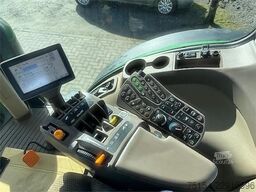 John Deere 8310R