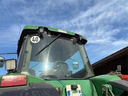 John Deere 8420