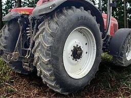 Massey Ferguson 8240