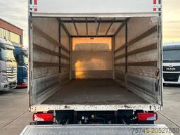 MAN TGL 12.220 * ACC-SPUR-ASST * BORDWAND * LBW *