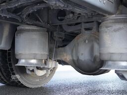 Mercedes-Benz Atego 816 Koffer mit LBW