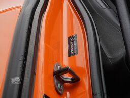 Mercedes-Benz Actros 2545 6×2 MP5 / FULL ADR / Curtain