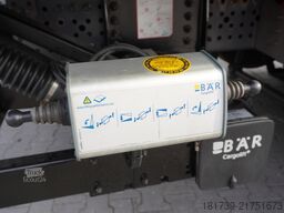 Mercedes-Benz Actros 2545 6×2 MP5 / FULL ADR / Curtain