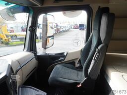 Mercedes-Benz Actros 2545 6×2 MP5 / FULL ADR / Curtain