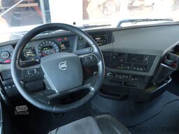 Volvo FH 16.650 6X4/ RETARDER/ PTO/ 2X TANK/ PARK AIRCO