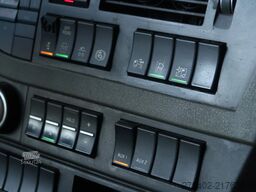 Volvo FH 16.650 6X4/ RETARDER/ PTO/ 2X TANK/ PARK AIRCO