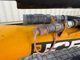 JCB 8008 CTS / 2021 BJ / 733 H / 2 x Löffel