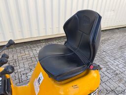 JCB 8008 CTS / 2021 BJ / 733 H / 2 x Löffel
