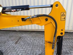JCB 16C-1 / 799 H / 3 x Löffel / 2022 BJ