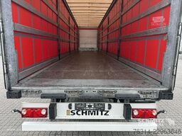 Schmitz Cargobull Curtainsider Standard Getränke