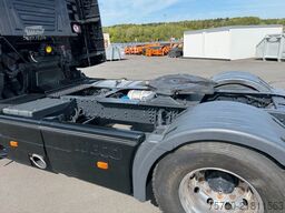 IVECO Stralis 420 E5 *Black Edition * Fahrschule