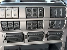 IVECO Stralis 420 E5 *Black Edition * Fahrschule