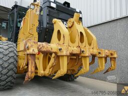 Caterpillar 140M2