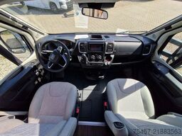 KNAUS L!VE WAVE 650 MEG  BLACK SELECTION